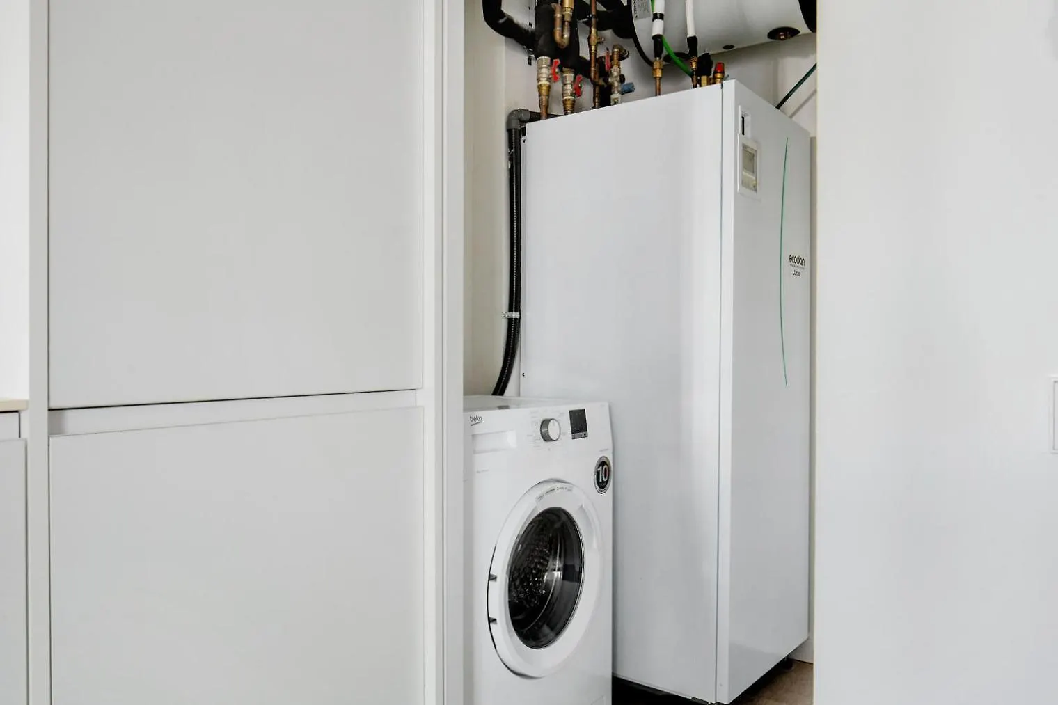 Apartment Ferienwohnung Blueground Sarria Doorman Newly Renovated Bcn-119 Barcelona